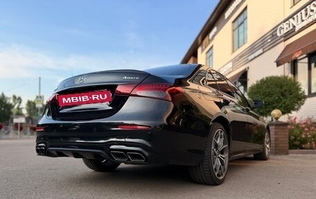 Mercedes-Benz E-Класс, 2020 год, 3 990 000 рублей, 6 фотография