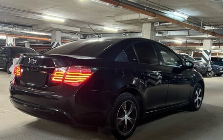Chevrolet Cruze II, 2014 год, 700 000 рублей, 4 фотография