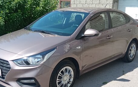Hyundai Solaris II рестайлинг, 2019 год, 1 479 000 рублей, 2 фотография