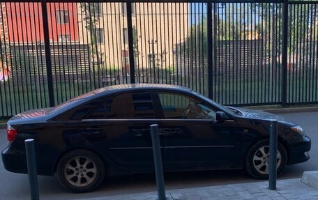 Toyota Camry V40, 2005 год, 600 000 рублей, 4 фотография