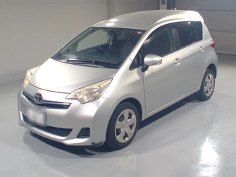 Toyota Ractis II, 2010 год, 890 000 рублей, 1 фотография