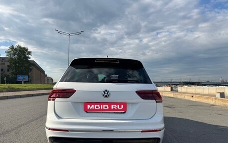 Volkswagen Tiguan II, 2019 год, 2 700 000 рублей, 8 фотография