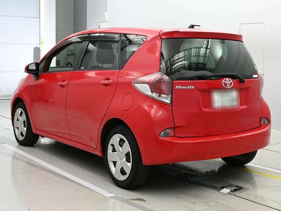 Toyota Ractis II, 2014 год, 1 038 000 рублей, 6 фотография