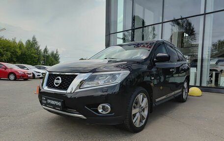 Nissan Pathfinder, 2016 год, 1 650 000 рублей, 1 фотография