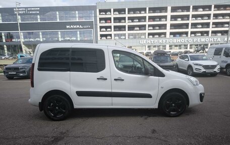 Peugeot Partner II рестайлинг 2, 2022 год, 1 675 000 рублей, 4 фотография