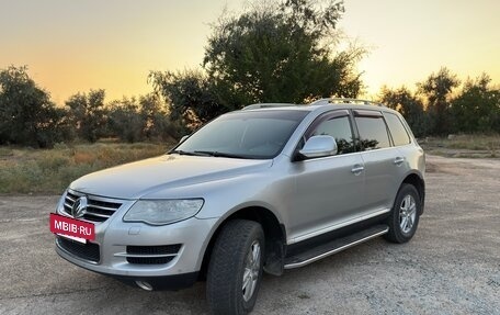 Volkswagen Touareg III, 2009 год, 1 354 000 рублей, 2 фотография