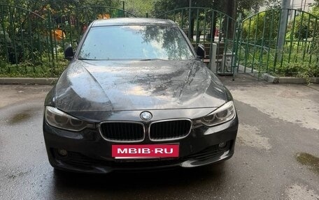 BMW 3 серия, 2014 год, 1 900 000 рублей, 7 фотография