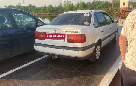 Volkswagen Passat B4, 1995 год, 150 000 рублей, 2 фотография