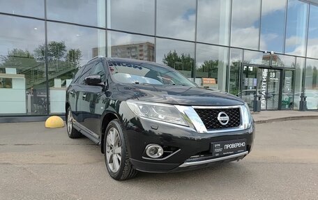 Nissan Pathfinder, 2016 год, 1 650 000 рублей, 3 фотография