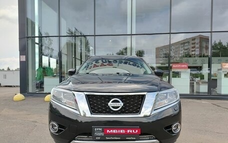 Nissan Pathfinder, 2016 год, 1 650 000 рублей, 2 фотография