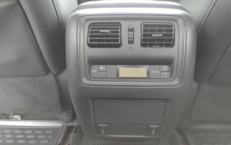 Nissan Pathfinder, 2016 год, 1 650 000 рублей, 27 фотография