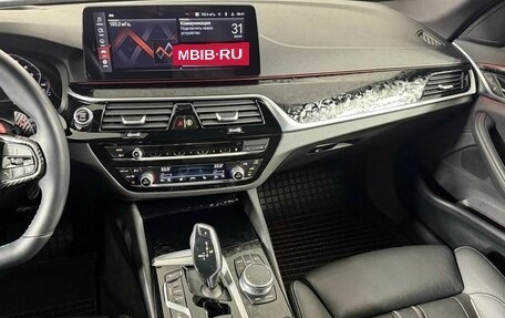 BMW 5 серия, 2020 год, 3 999 000 рублей, 29 фотография