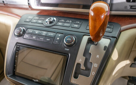 Nissan Elgrand III, 2005 год, 1 499 000 рублей, 19 фотография