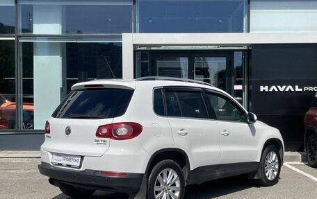 Volkswagen Tiguan I, 2010 год, 919 000 рублей, 5 фотография