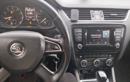 Skoda Octavia, 2015 год, 1 030 000 рублей, 7 фотография
