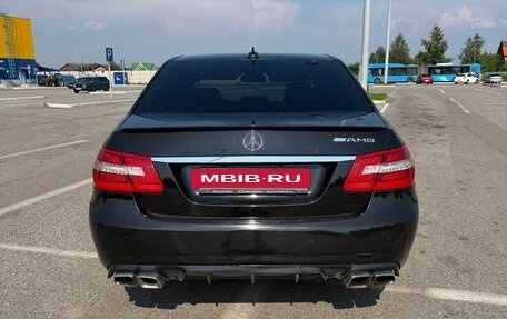 Mercedes-Benz E-Класс, 2012 год, 1 550 000 рублей, 2 фотография