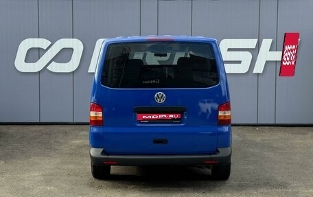 Volkswagen Transporter T5 рестайлинг, 2005 год, 949 000 рублей, 4 фотография