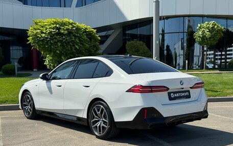 BMW 5 серия, 2023 год, 6 150 000 рублей, 7 фотография