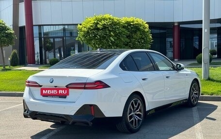 BMW 5 серия, 2023 год, 6 150 000 рублей, 5 фотография