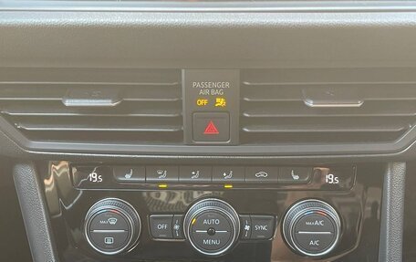 Volkswagen Jetta VII, 2022 год, 2 500 000 рублей, 18 фотография