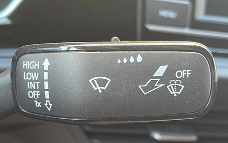 Volkswagen Jetta VII, 2022 год, 2 500 000 рублей, 14 фотография
