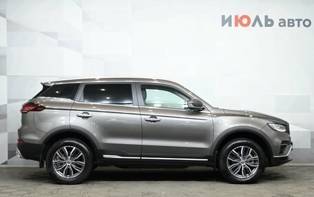 Geely Atlas, 2023 год, 2 400 000 рублей, 10 фотография