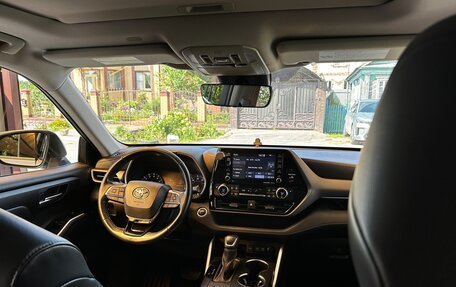 Toyota Highlander, 2020 год, 4 108 000 рублей, 9 фотография