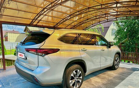 Toyota Highlander, 2020 год, 4 108 000 рублей, 4 фотография
