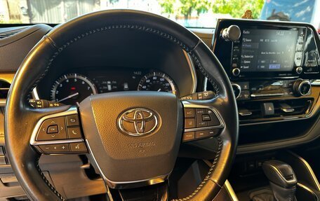 Toyota Highlander, 2020 год, 4 108 000 рублей, 14 фотография