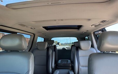 Hyundai Grand Starex Grand Starex I рестайлинг 2, 2013 год, 2 200 000 рублей, 9 фотография