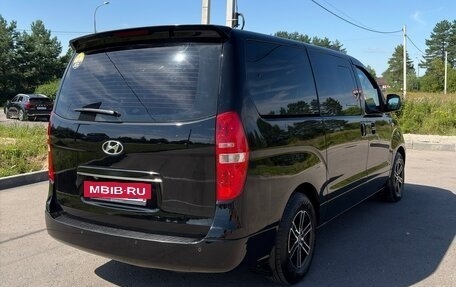 Hyundai Grand Starex Grand Starex I рестайлинг 2, 2013 год, 2 200 000 рублей, 6 фотография