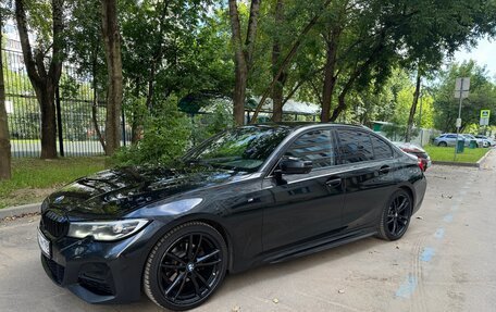 BMW 3 серия, 2019 год, 3 100 000 рублей, 3 фотография