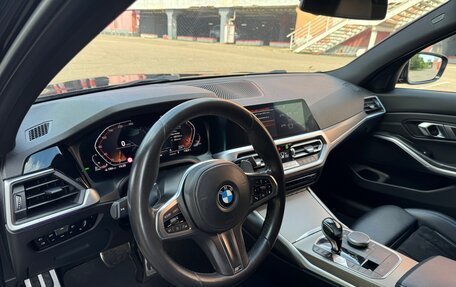 BMW 3 серия, 2019 год, 3 100 000 рублей, 17 фотография