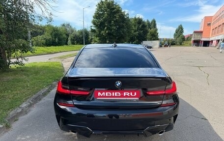 BMW 3 серия, 2019 год, 3 100 000 рублей, 13 фотография