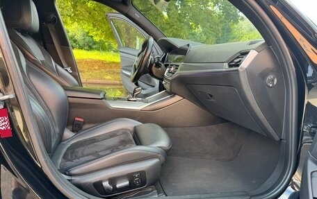 BMW 3 серия, 2019 год, 3 100 000 рублей, 22 фотография