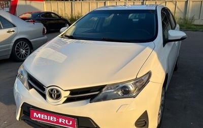 Toyota Auris II, 2013 год, 1 200 000 рублей, 1 фотография