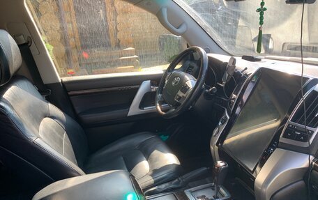 Toyota Land Cruiser 200, 2012 год, 3 300 000 рублей, 7 фотография