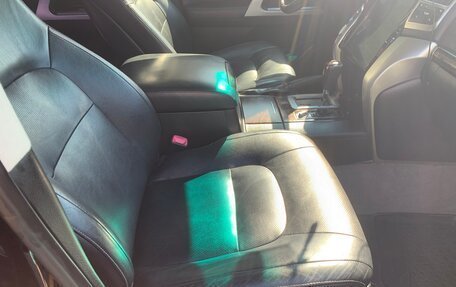 Toyota Land Cruiser 200, 2012 год, 3 300 000 рублей, 11 фотография