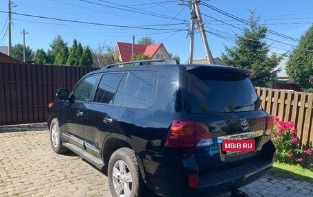 Toyota Land Cruiser 200, 2012 год, 3 300 000 рублей, 2 фотография