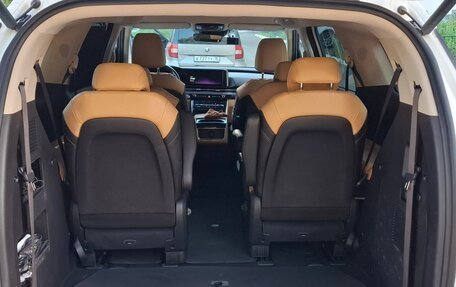KIA Carnival, 2021 год, 2 000 000 рублей, 8 фотография