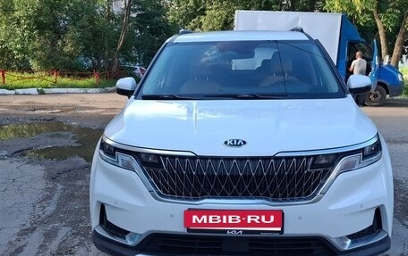 KIA Carnival, 2021 год, 2 000 000 рублей, 2 фотография