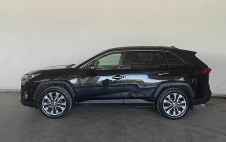 Toyota RAV4, 2022 год, 2 850 000 рублей, 8 фотография
