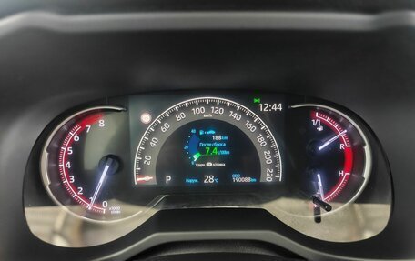 Toyota RAV4, 2022 год, 2 850 000 рублей, 19 фотография