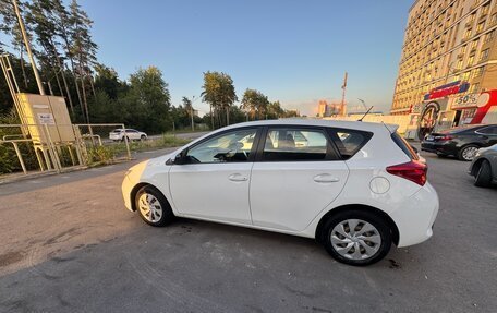 Toyota Auris II, 2013 год, 1 200 000 рублей, 4 фотография