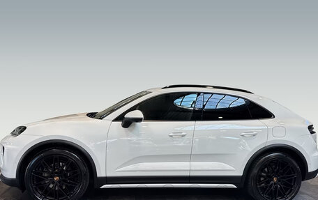 Porsche Macan, 2026 год, 9 550 000 рублей, 2 фотография