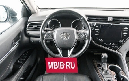 Toyota Camry, 2020 год, 3 599 000 рублей, 15 фотография