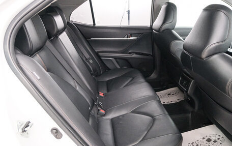 Toyota Camry, 2020 год, 3 599 000 рублей, 25 фотография
