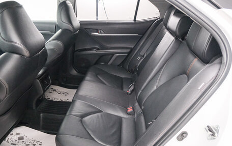 Toyota Camry, 2020 год, 3 599 000 рублей, 24 фотография