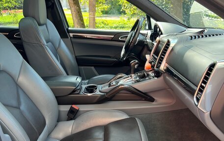 Porsche Cayenne III, 2013 год, 2 250 000 рублей, 13 фотография
