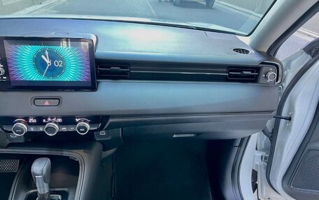 Honda Vezel, 2023 год, 2 550 000 рублей, 13 фотография